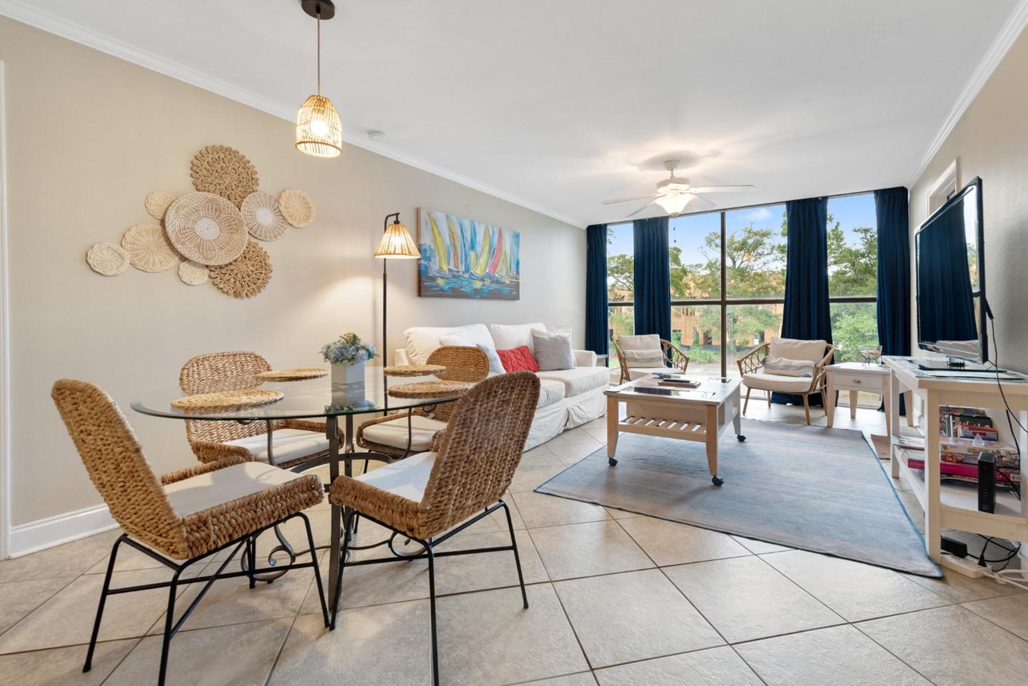 Fun 2 Bed/2 Bath Condo With Pool On Biloxi Beach Extérieur photo