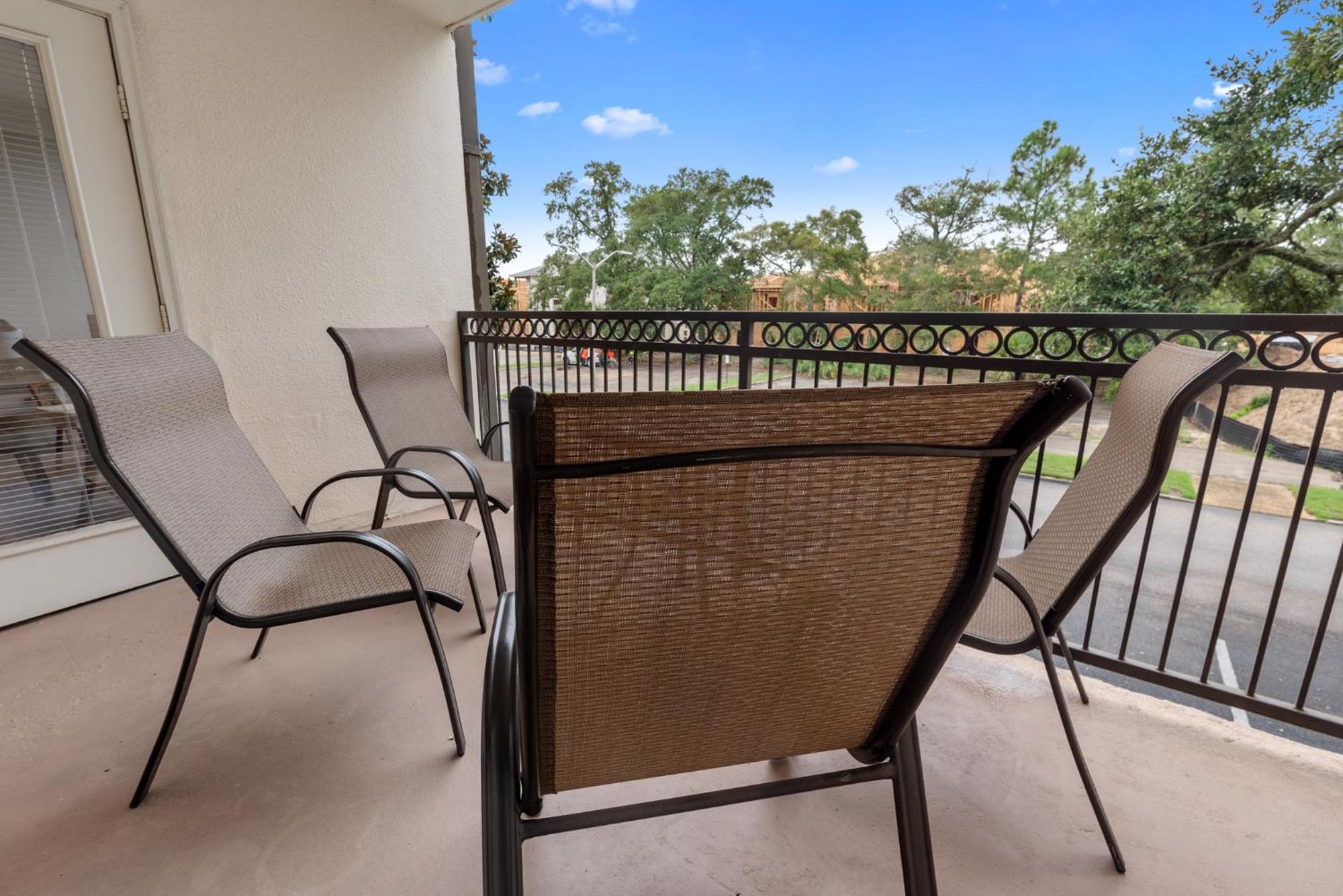 Fun 2 Bed/2 Bath Condo With Pool On Biloxi Beach Extérieur photo